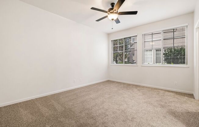 2 beds, 2 baths, 1,100 sqft, $1,925, Unit 253