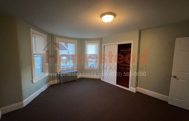 2 beds, 1 bath, $1,200, Unit 1st Floor