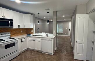 Charming Two-Story Townhome in Winter Springs - MOSS COVE TOWNHOMES