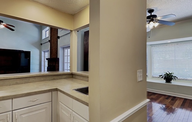 266 BUTTERCUP CIR