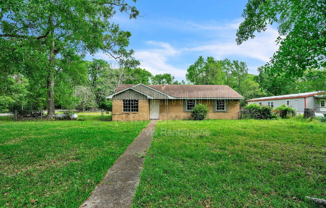 9196 WHITE OAK DR