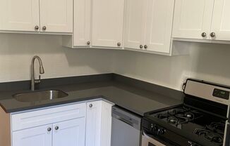 2 beds, 1 bath, 875 sqft, $3,195, Unit 22