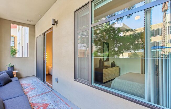 2 beds, 2 baths, 1,038 sqft, $2,080