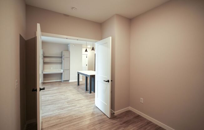 2 beds, 2 baths, 1,313 sqft, $2,900, Unit 509