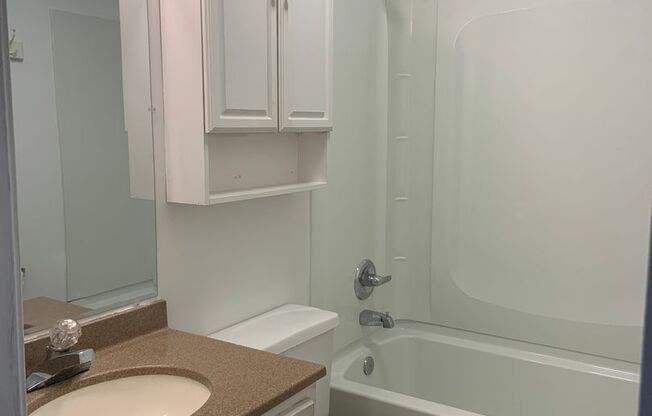 3 beds, 1 bath, $1,350