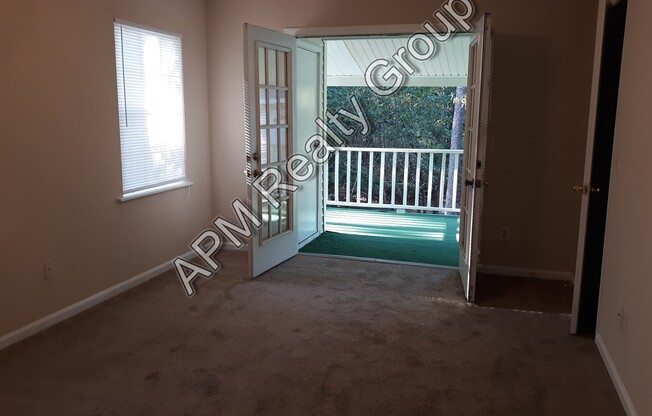 3 beds, 2 baths, $1,175