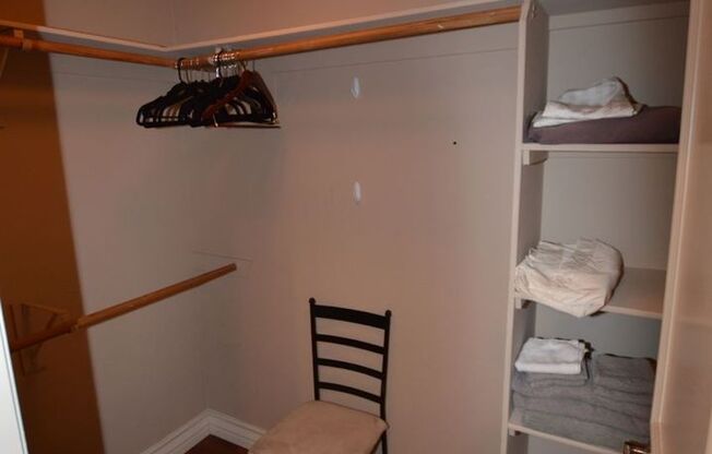 1 bed, 1 bath, $1,500, Unit 231