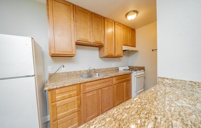 1 bed, 1 bath, $1,595, Unit 7