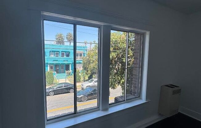 1628 West 12th Street, LLC