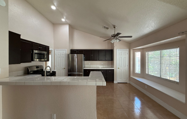 2545 KILMARON CIR