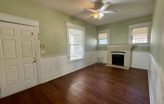 3 beds, 1 bath, $1,695