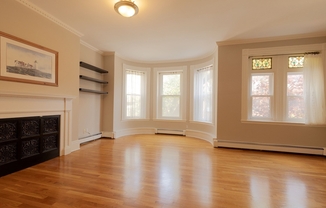 256 W NEWTON