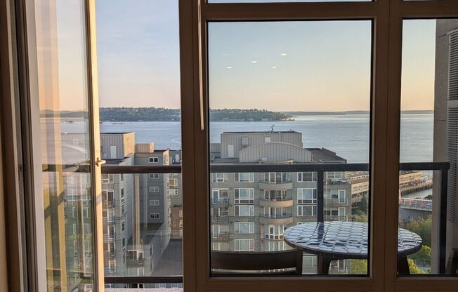 2 beds, 2 baths, $5,195, Unit # 1111