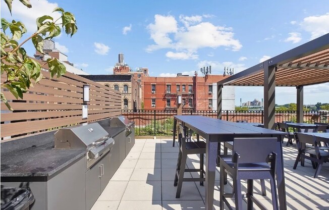 Studio, 1 bath, $3,900, Unit 3F