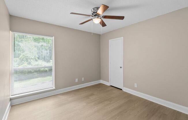 1 bed, 1 bath, 703 sqft, $899