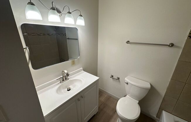 1 bed, 1 bath, $995, Unit 245