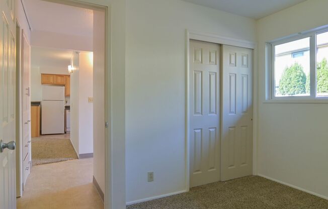 2 beds, 1 bath, $1,550, Unit 2