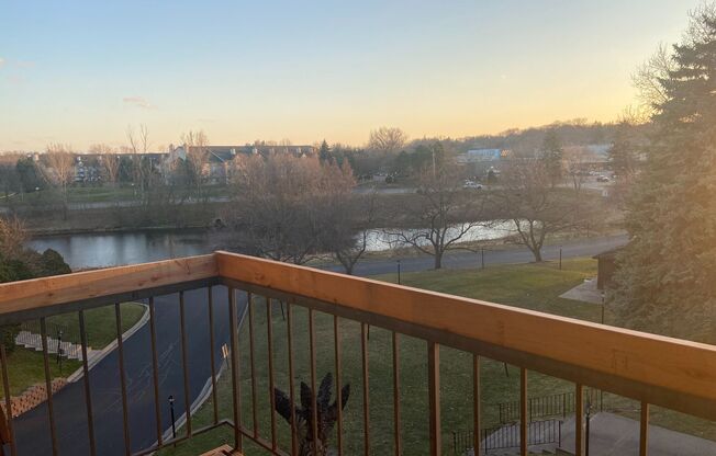 1 bed, 1 bath, 750 sqft, $1,100, Unit 7710-318