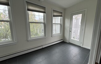 2 beds, 1 bath, 1,077 sqft, $3,300, Unit 2