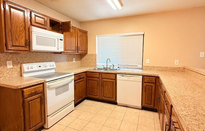 AVAILABLE NOW - Charming Bedford Home on a Cul-de-Sac | 2 Living Areas, Large Corner Lot & HEB ISD - 3401 W Sage Court Bedford TX