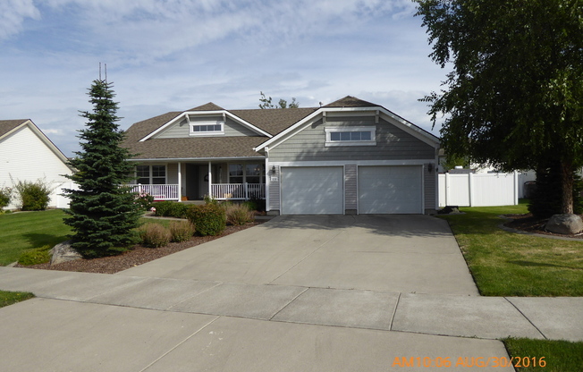 Beautiful 6 Bed/3 Bath House in Hayden, ID!
