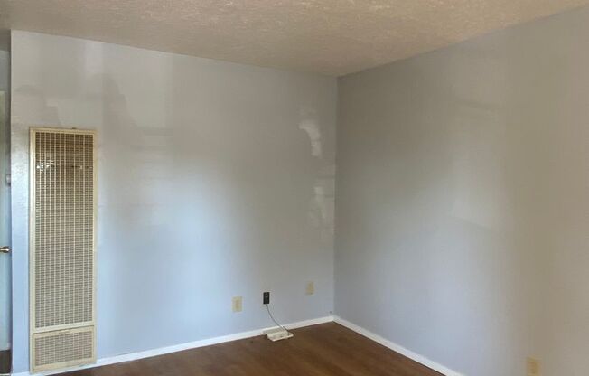 1 bed, 1 bath, 675 sqft, $740, Unit D:1908-17