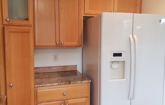 2 beds, 2 baths, $1,995, Unit # K67