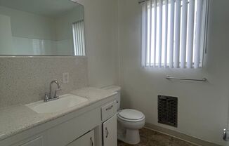 1 bed, 1 bath, $1,650, Unit 8