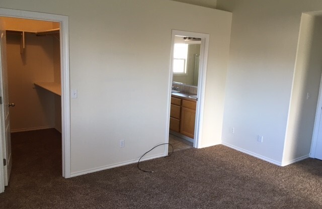 3 beds, 2 baths, $1,900