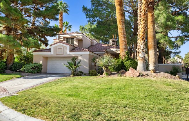 Stunning Corner Lot with 4 Large Bedroom Luxury Home in Guard Gated Painted Desert Golfing Community