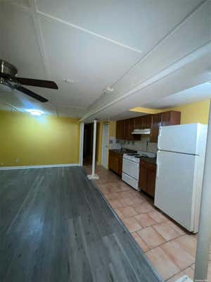 2 beds, 1 bath, $1,800, Unit G