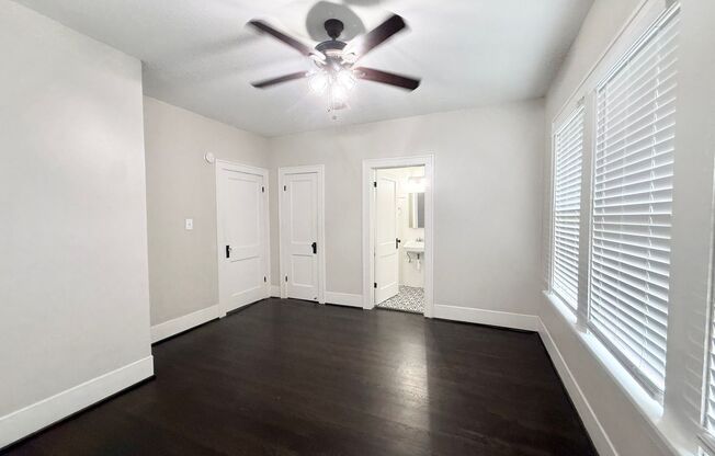 1 bed, 1 bath, $1,095, Unit B2611