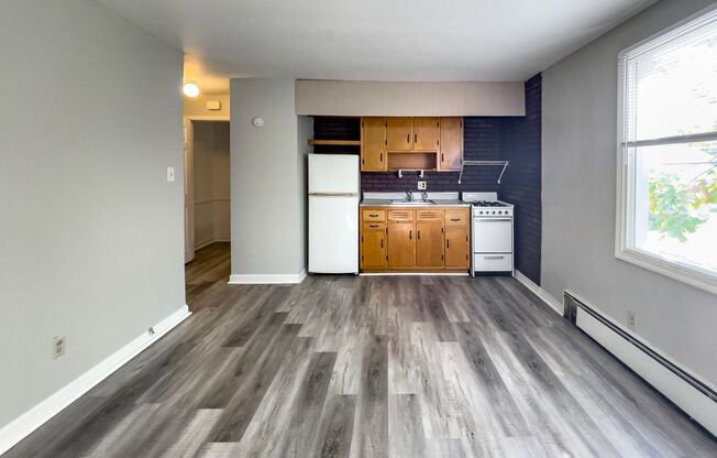 1 bed, 1 bath, 600 sqft, $665, Unit 1516-6