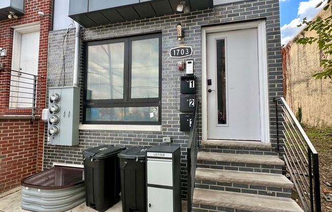 Stunning 3-Bedroom Condo in Point Breeze! Available NOW!
