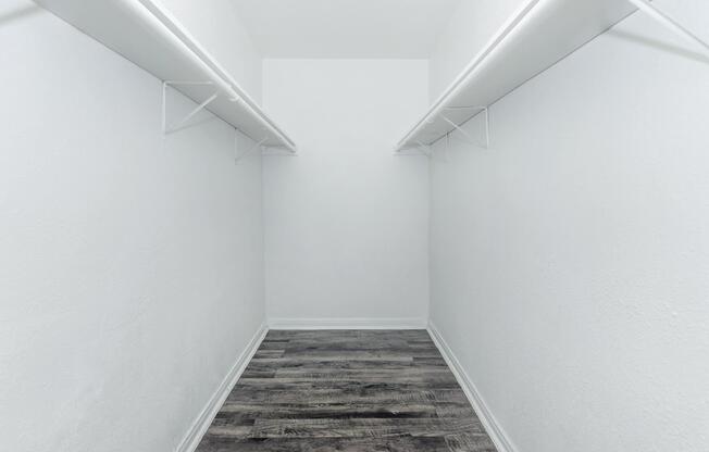 1 bed, 1 bath, 699 sqft, $779