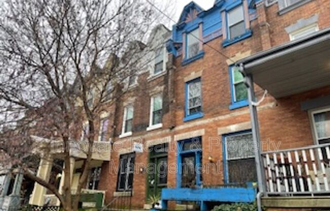 4416 LOCUST AVE