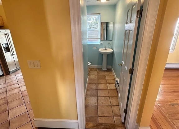 28 MONTFERN AVE