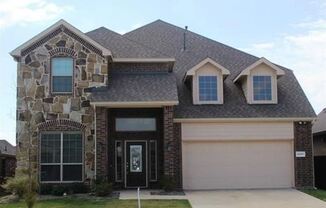 10009 Petrified Tree Lane