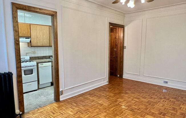 Studio, 1 bath, 300 sqft, $1,565, Unit 530-508