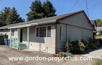 3143 SE 26th Ave