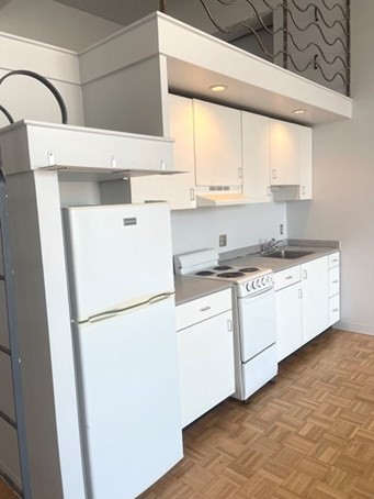 Studio, 1 bath, 630 sqft, $2,550, Unit 308