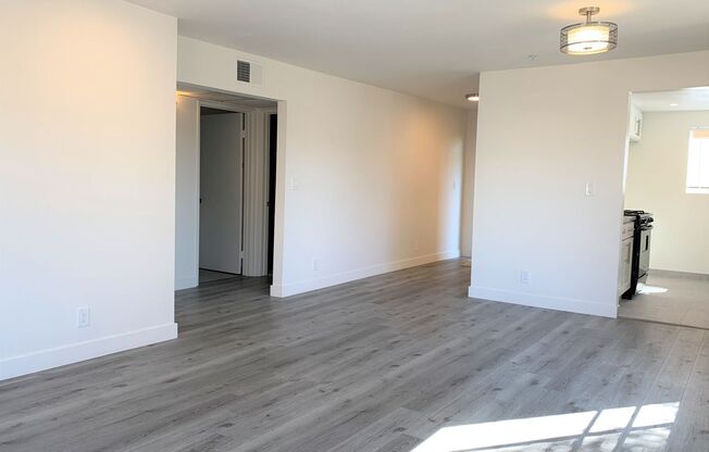 2 beds, 2 baths, 1,100 sqft, $2,375, Unit 201