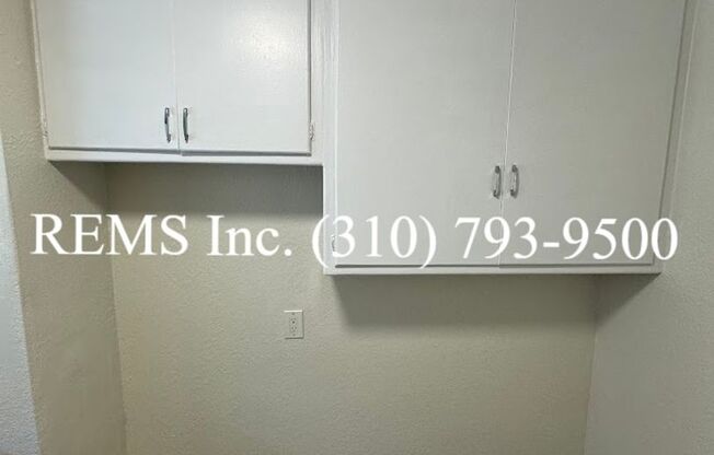 Studio, 1 bath, 342 sqft, $1,450, Unit 4243.25