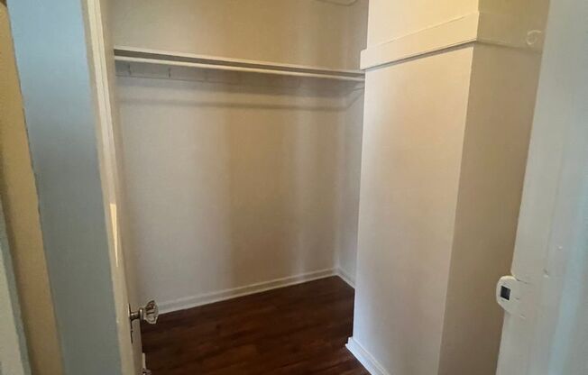 Studio, 1 bath, 224 sqft, $1,000, Unit 917