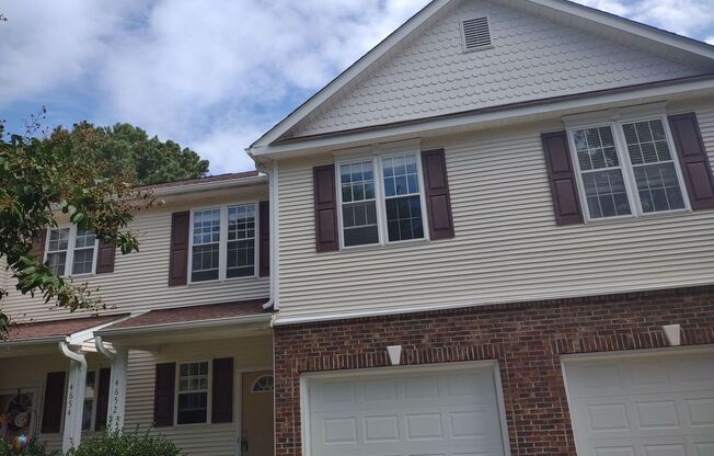 Lovely 3 Bedroom House | Great Location!