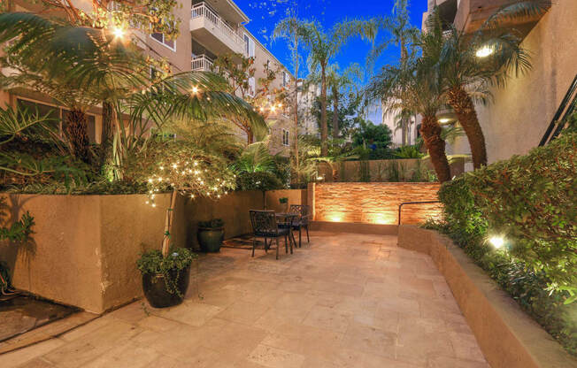 Courtyard viewat Palm Royale Apartments, California