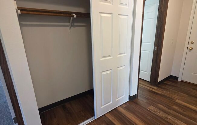 2 beds, 2 baths, 960 sqft, $1,325, Unit 21 - 101