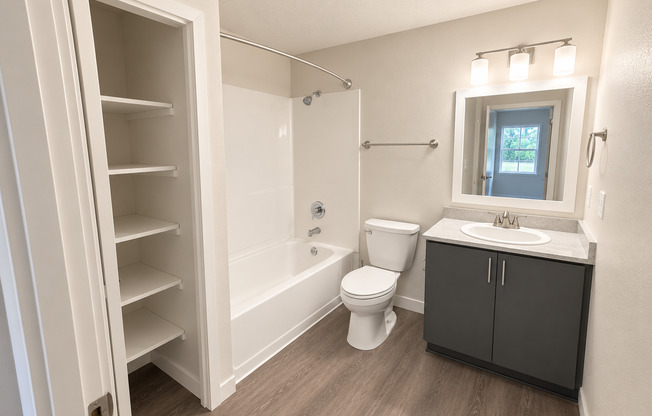2 beds, 1 bath, 834 sqft, $1,695, Unit 308