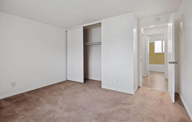 2 beds, 1 bath, 742 sqft, $1,595, Unit 45