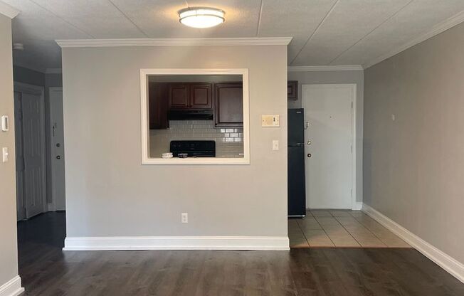 1 bed, 1 bath, 731 sqft, $2,250, Unit 262-60